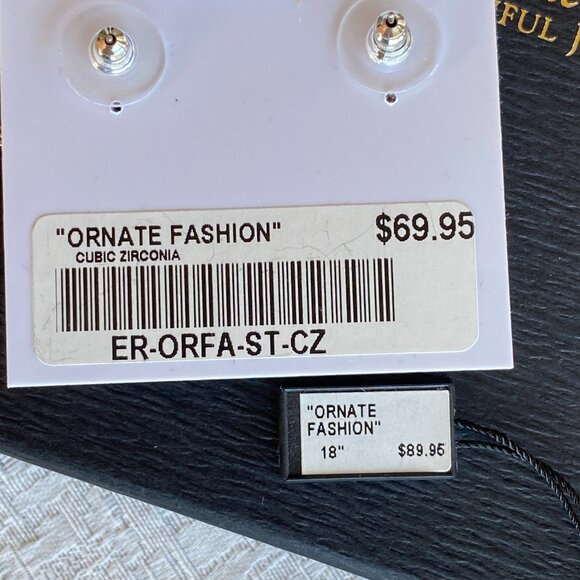 Rose Gold Cubic Zirconia Earrings & Faux Pearl Necklace - Picture 4 of 5